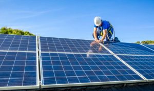 Installation et mise en production des panneaux solaires photovoltaïques à Meriel